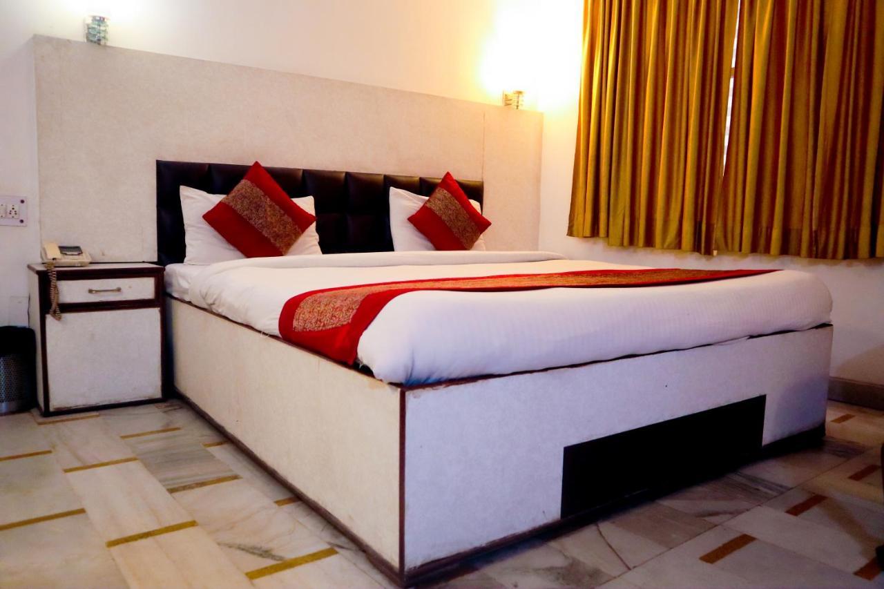 Hotel India International New Delhi Exterior foto